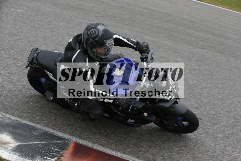 /Archiv-2024/13 22.04.2024 Plüss Moto Sport ADR/Einsteiger/56-1